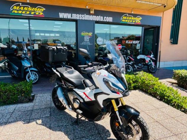 HONDA X-ADV 750 TUTTO INCLUSO ANCHE PASSAGGIO! MINI RATE rif. 23995903 - Foto 4