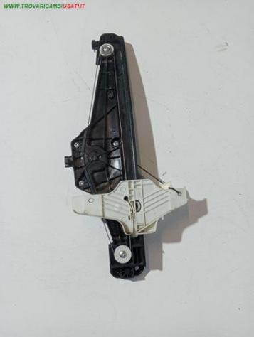 ALZACRISTALLO PORTA POST SX. 6 PIN 999-U1309664 Carrozzeria  Lamierati esterni  Porte  Alzacristallo por PEUGEOT - 5008 - 01-03-2014 - 01-12-2020