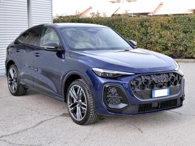 AUDI Q5 Sportback NEW 2.0 Tdi Q. 204cv S-tr. S.line edit. rif. 22852424 - Foto 4