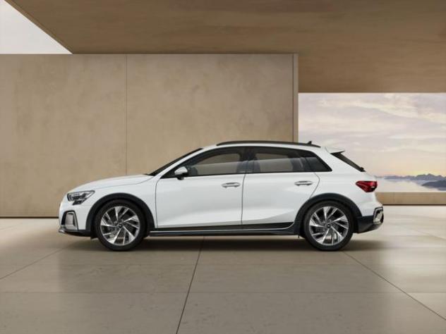 AUDI A3 allstreet TDI 110 kW S tronic Identity Contrast rif. 23952947 - Foto 4