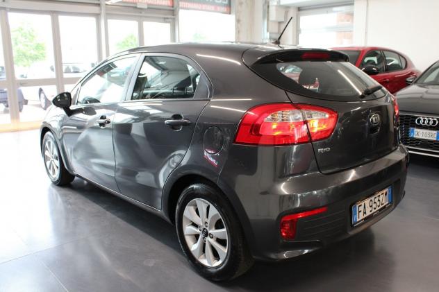 Kia Rio 1.1 CRDi Active - Foto 6