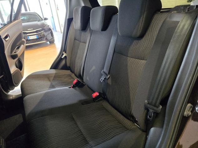 Suzuki Swift Swift 5p 1.3 ddis GL Safety Pack 75cv (#2474) - Foto 9