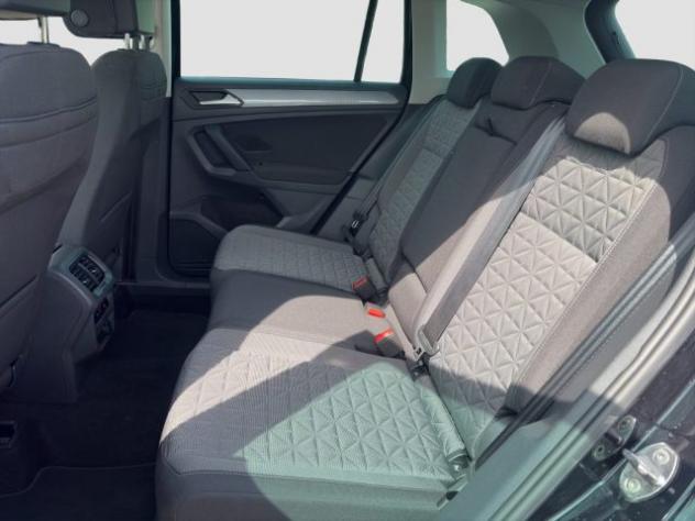 VOLKSWAGEN Tiguan Tiguan 2.0 TDI 150 CV SCR DSG Life rif. 23717299 - Foto 10