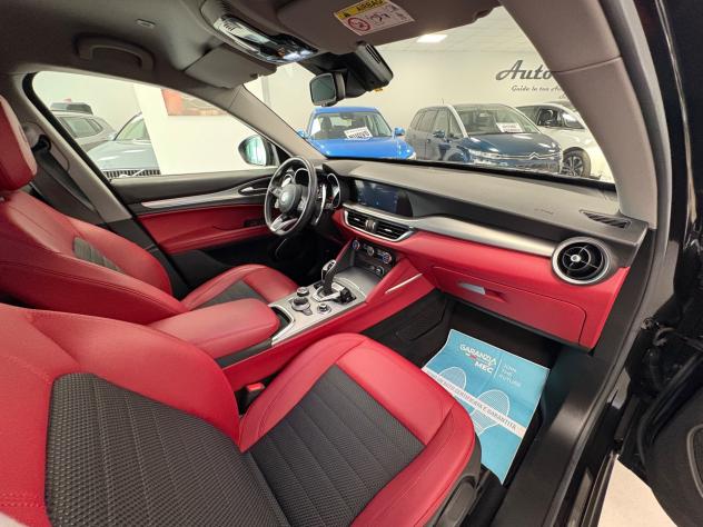 Alfa Romeo Stelvio 2.2 Turbodiesel 190 CV AT8 Q4 Sprint - Foto 10