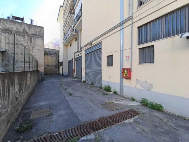 Magazzino in vendita a Motta Sant'Anastasia