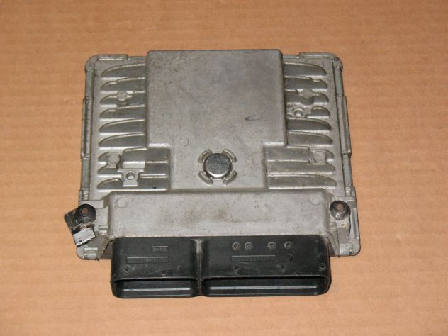 03F906070GN ECU CENTRALINA ECU AUDI A1 HW10 5WP44870 SIMOS10.24A 03F907309AC
