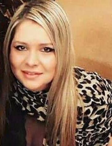 Donna di Aprilia. Fisico Normale Tel: