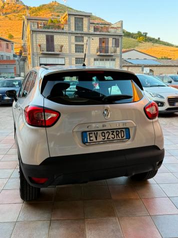 Renault Captur 0.9 TCe 90 CV - Foto 3