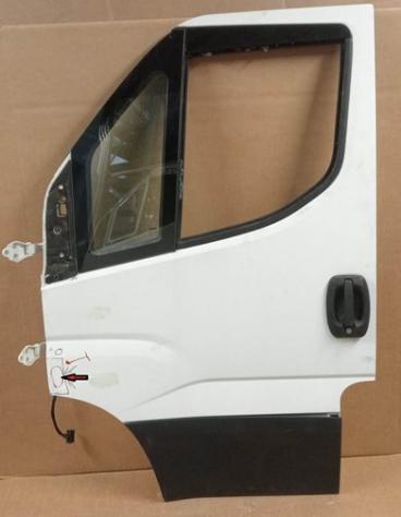 PORTA ANT. SX BIANCA (No Alz. No Vetro) 1 Bullino 999-U1297762 Carrozzeria  Lamierati esterni  Porte  Porta ant. sx. IVECO - DAILY Cabinato - 01-07-20
