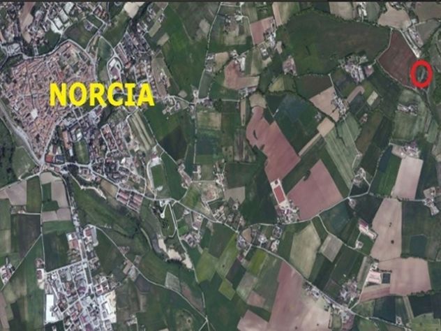 Terreno edificabile per 470 mq di abitazione - Foto 8