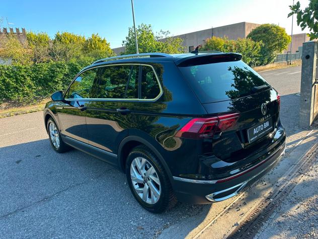 Volkswagen Tiguan 2.0 TDI 150 CV DSG Elegance RESTYLING - Foto 3