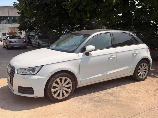Audi A1 SPB 1.6 TDI 116 CV S tronic Admired - Foto 5
