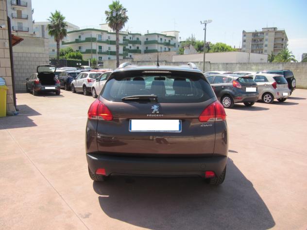 Peugeot 2008 1.2 VTi 82CV Allure - benzina - Foto 4