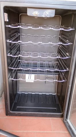 vendo cantinetta Candy 5 ripiani per 30 bottiglie, usato - Foto 3