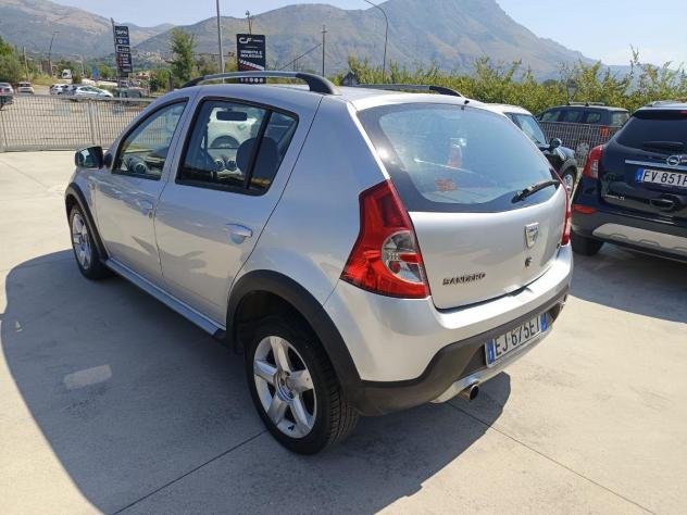 DACIA Sandero Stepway 1.5 dCi 90CV - Foto 10