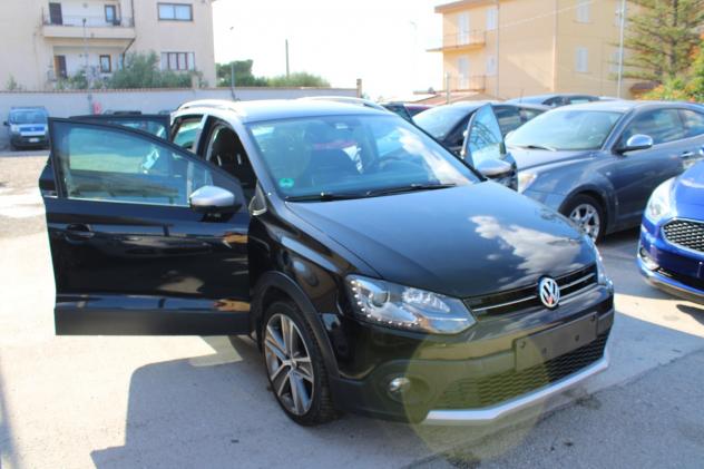 Volkswagen Polo CROSS 1.6 TDI 90CV DPF 5 porte Highline - Foto 8