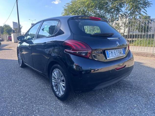 PEUGEOT 208 1.2 82cv 5 porte Allure rif. 24123367 - Foto 6