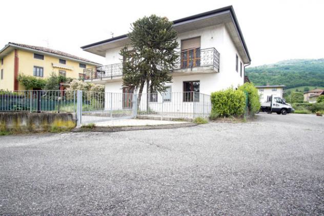 Appartamento di 144 m² con 4 locali in vendita a Casnigo - Foto 13