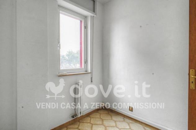 Appartamento di 110 m² con 5 locali e posto auto in vendita a Taranto - Foto 11