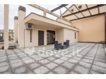 Attico / Mansarda di 70 m² con 2 locali e box auto in vendita a Varese