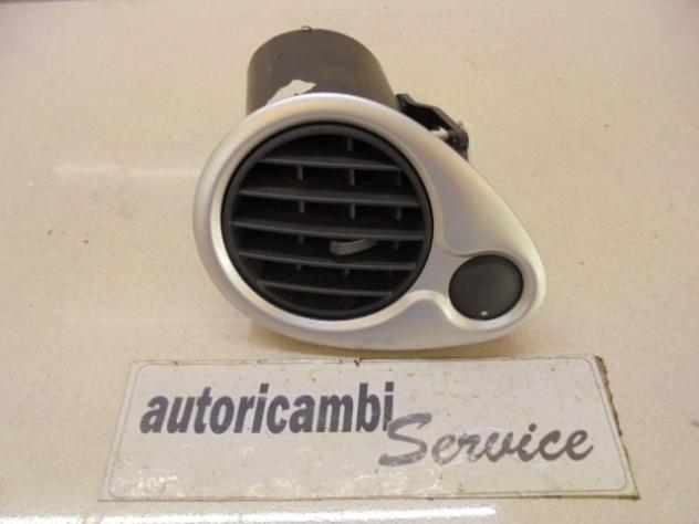 211292/012 BOCCHETTA AERAZIONE LATO SINISTRO GUIDA RENAULT CLIO 1.2 G 55KW 5M 5P (2010) RICAMBIO USATO