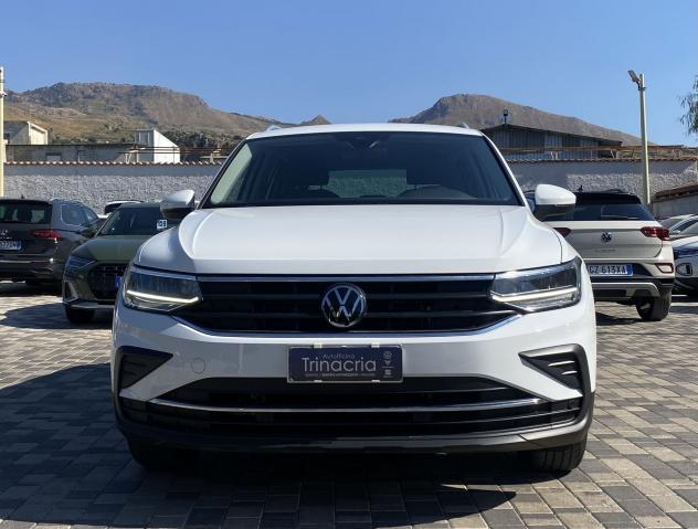 Volkswagen Tiguan Life 2.0 TDI 122CV - Foto 2