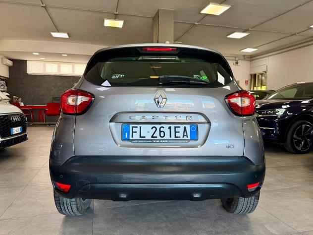 Renault Captur 1.5 dCi 110cv Energy Iconic 2016 - Foto 6