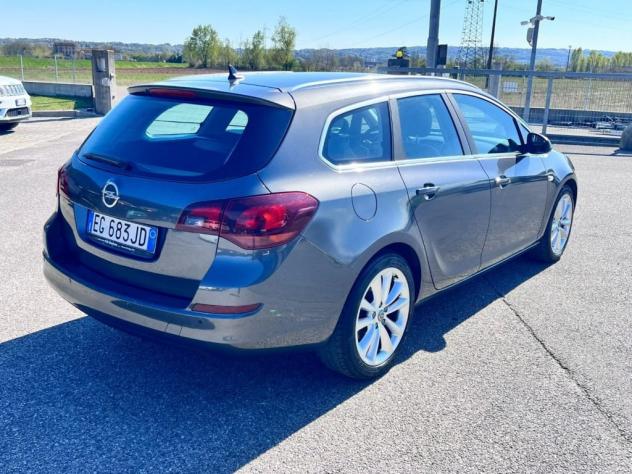 Opel Astra 1.7 CDTI 110CV Station Wagon Cosmo - Foto 3