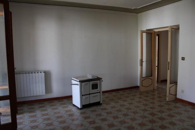 In una frazione del comune di Castell'Azzara, più precisamente a Selvena, dove sono presenti i servizi di prima necessità; conosciuto per le sue mini - Foto 19