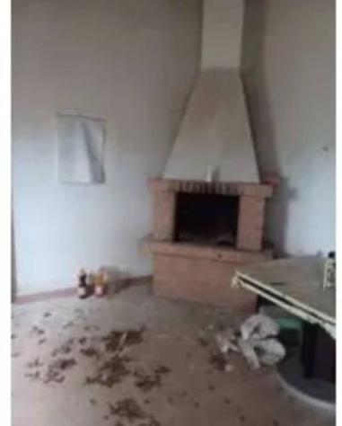 Immobile in asta di 234 m² con più di 5 locali e box auto in vendita a Cavarzere - Foto 2