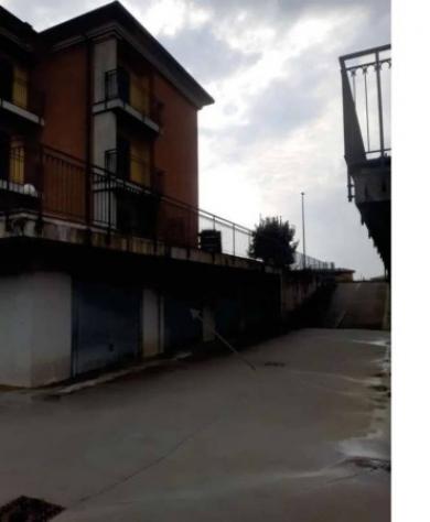 Immobile in asta di 92 m² con più di 5 locali e box auto doppio in vendita a Venegono Inferiore - Foto 2
