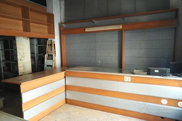 ARREDO COMMERCIALE - Foto 5