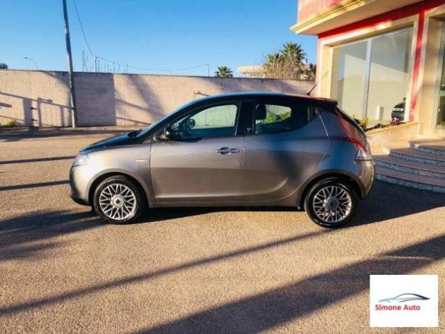 LANCIA - Ypsilon - 1.3 MJT 16V 95 CV 5 porte S&S Platinum - Foto 2