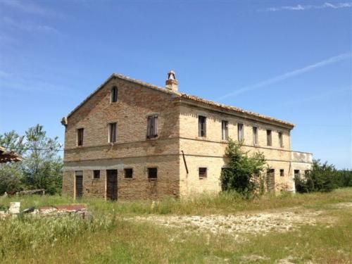 CASALE VISTA MARE OTTIMO ANCHE PER STRUTTURA RICETTIVA