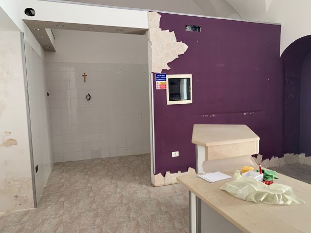 LOCALE IN ZONA CENTRALISSIMA - Foto 7