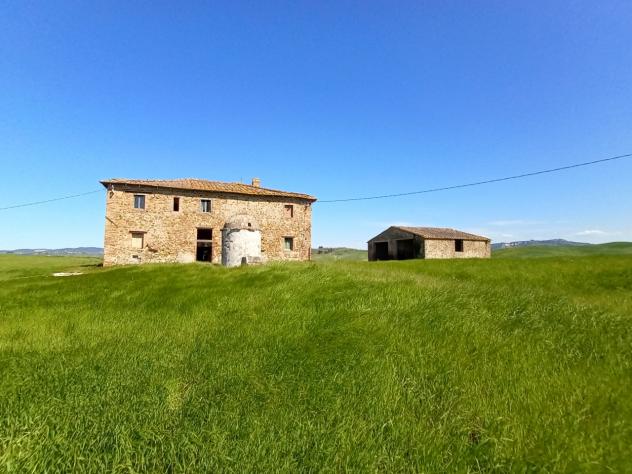 COLONICA di 8 vani e di 800 mq (LAJATICO) rif. L 300 - Foto 17