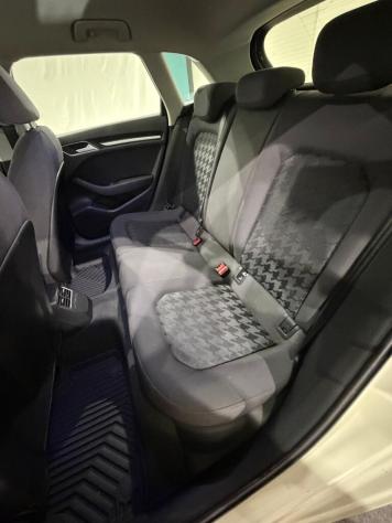 AUDI A3 3ª serie A3 SPB 1.6 TDI clean diesel S tronic Attraction - Foto 8