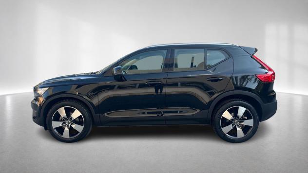 Volvo XC40 D3 automatico Momentum Pro - Foto 3