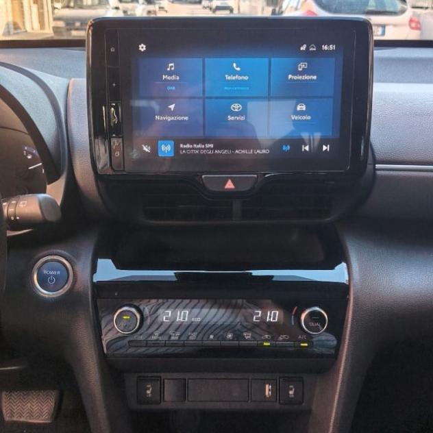 TOYOTA Yaris Cross 1.5 Hybrid E-CVT Lounge rif. 24095988 - Foto 10