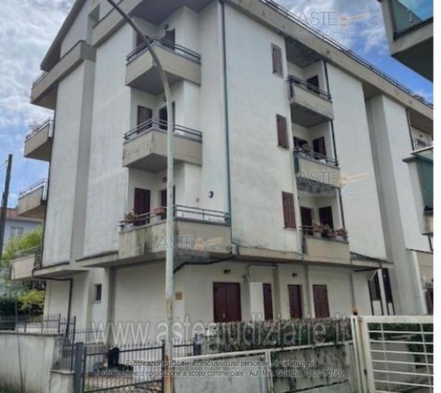 IMMOBILI-IMMOBILE RESIDENZIALE-Via XV Gennaio, 10, 03014 Fiuggi FR, Italia
