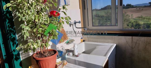 Appartamento a San Miniato con tre camere, due bagni, posto auto in garage e cantina. - Foto 5