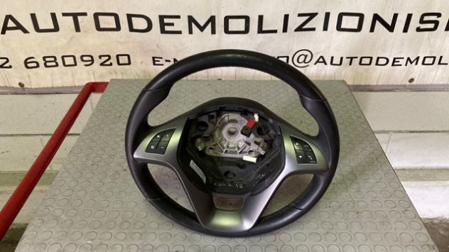 Volante in pelle Lancia Ypsilon del 2014