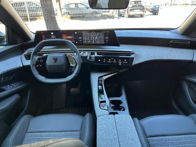 PEUGEOT 3008 Hybrid 145 e-DCS6 Allure KM0 rif. 23966323 - Foto 7