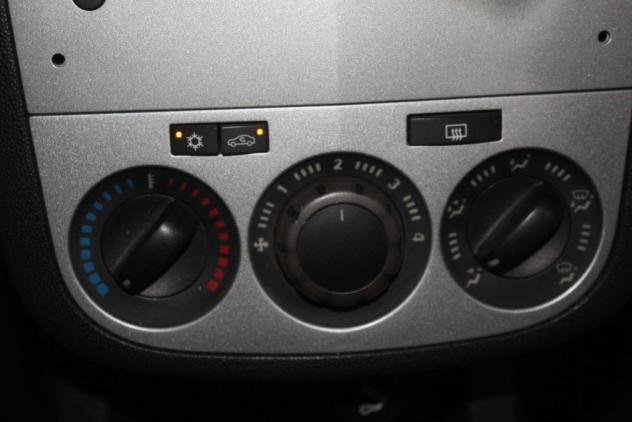 Opel Corsa 1.3 CDTI 95CV * Garantita * - Foto 9