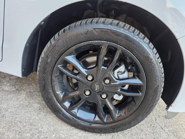 Ford Ka+ 5 porte 1,2 benzina 06/2017 cv85 - Foto 8