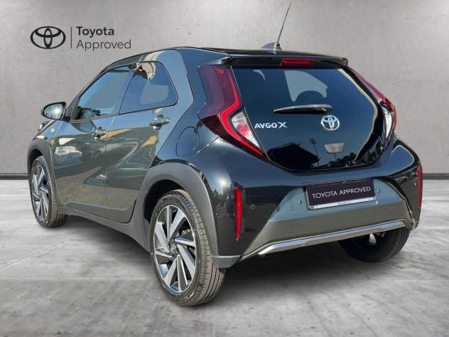 Toyota Aygo X 1.0B (72 CV) Lounge S-CVT - Foto 4