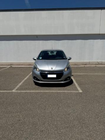 PEUGEOT 208 1° serie BlueHDi 100 5 porte Allure rif. 23746175