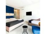 B&B SUITE 106