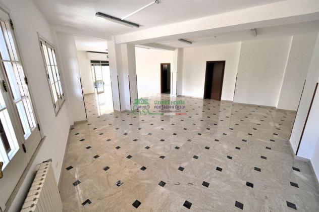 AMPIO LOCALE " AI PONTI " - Foto 3