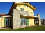 Villetta a schiera in vendita a Avenza - Carrara 110 mq  Rif: 1411189